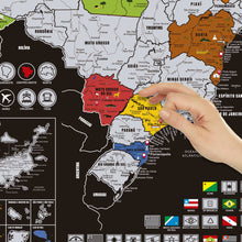 Carregar imagem no visualizador da galeria, Combo Mapa Raspadinha - Mapa Mundi Raspar + Mapa Brasil + Adesivo Pins - Prata
