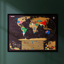 Carregar imagem no visualizador da galeria, Mapa de Raspadinha Flags - Dourado - Mapa de Raspar Viagens com 253 Bandeiras de Países e Territórios
